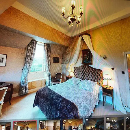 Bed and breakfast Chateau D'urbilhac 4*